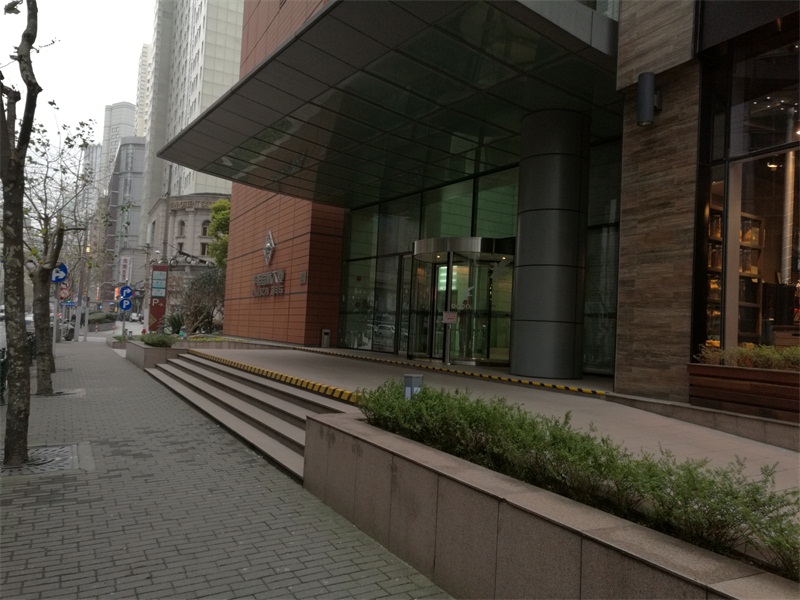 华旭国际大厦写字楼租赁-办公楼入口