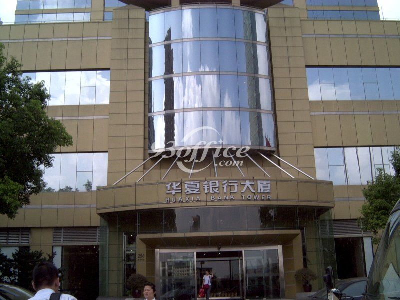 华夏银行大厦写字楼租赁-办公楼入口