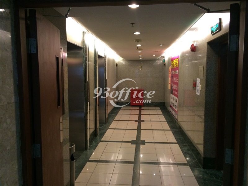 港陆黄浦中心办公楼租赁-写字楼楼层电梯