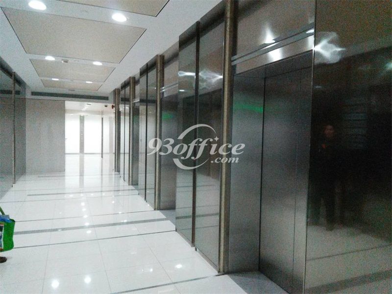 上海实业大厦办公楼租赁-写字楼楼层电梯