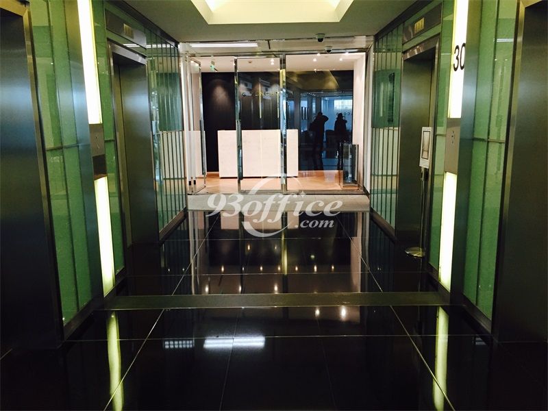 恒隆广场一期办公楼租赁-写字楼楼层电梯