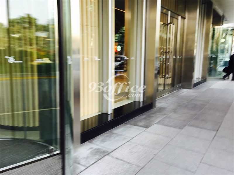 恒隆广场一期写字楼租赁-办公楼入口