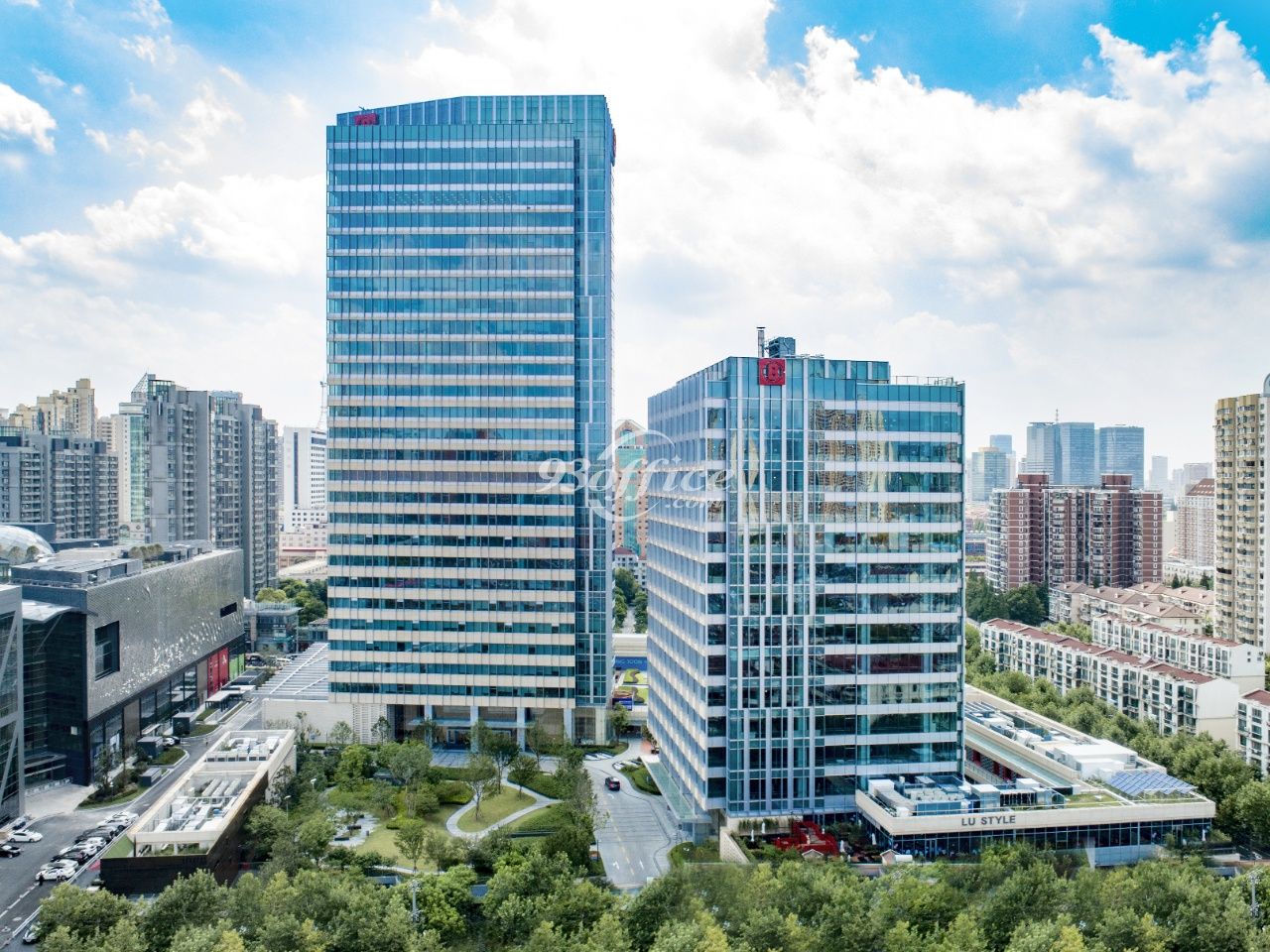 中海国际中心写字楼出租-办公楼外立面