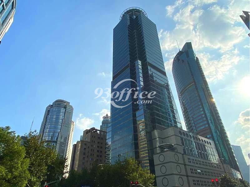 新上海国际大厦联合办公出租-外立面