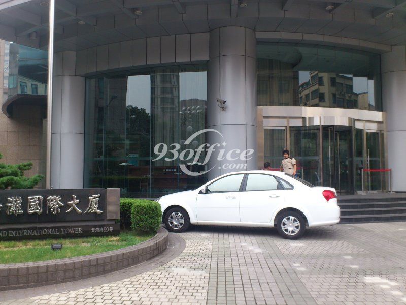 上海滩国际大厦写字楼租赁-办公楼入口