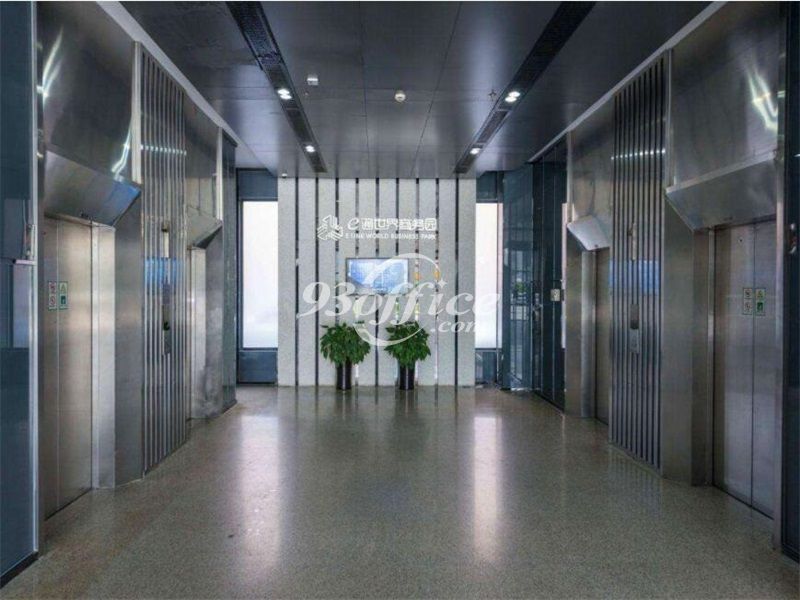 e通世界商务园办公楼出租-写字楼大堂电梯