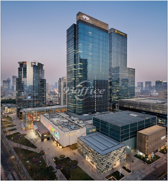 静安嘉里中心一座写字楼出租-办公楼外立面