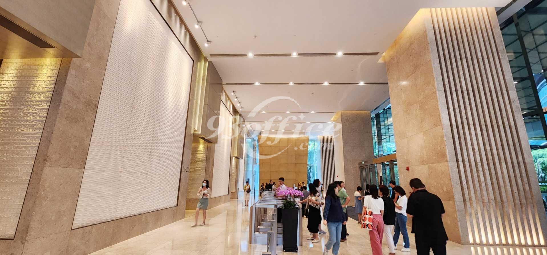 嘉里中心三座写字楼租金-办公楼大堂